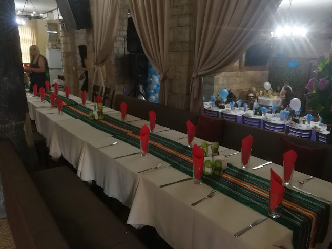 Комплекс "Яна" - Гастрономия и хотелиерство