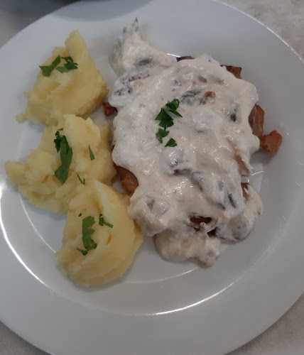 При Мариянка - Гастрономия и хотелиерство