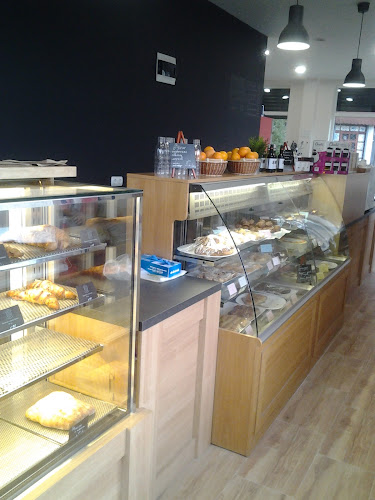 „Кроасани“ - Гастрономия и хотелиерство