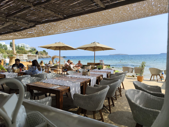 Simple Beach&Restaurant - Черноморец