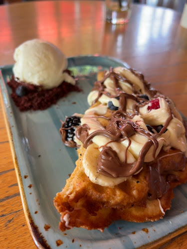 Opinii despre Bellezza cafe bar în Казанлък - Гастрономия и хотелиерство