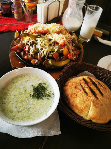 Балкан - Гастрономия и хотелиерство