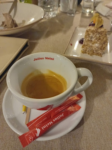 Comentarii opinii despre Ресторант "Пристан"