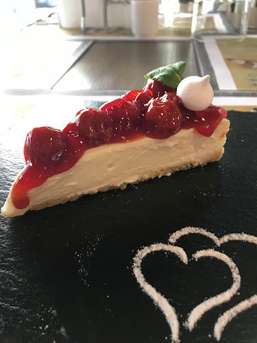 София център, бул. „Княз Александър Дондуков" 18, 1000 София