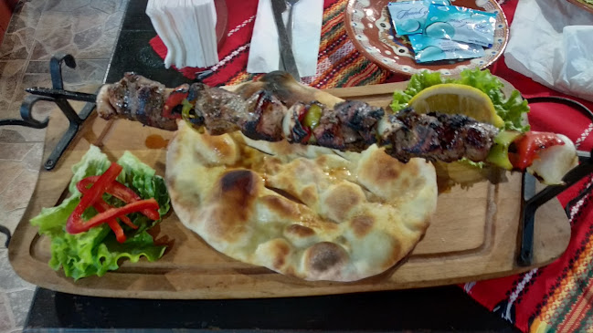 Кошарата - Гастрономия и хотелиерство