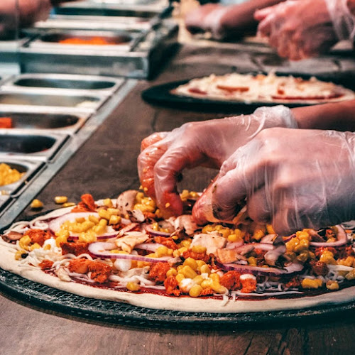 Pizza Place - Гастрономия и хотелиерство