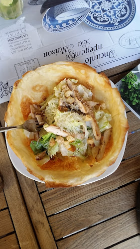 Comentarii opinii despre INCANTO