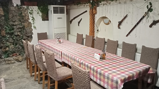 механа „При райбера“ - Гастрономия и хотелиерство