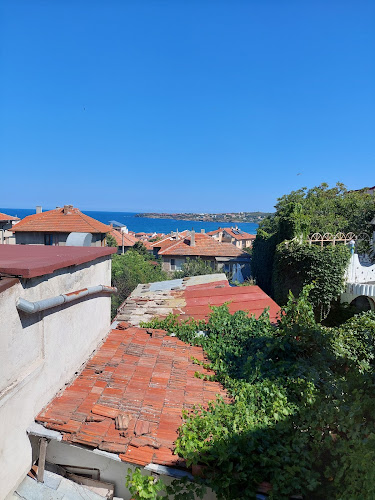 Бистро Звезден рай - Гастрономия и хотелиерство