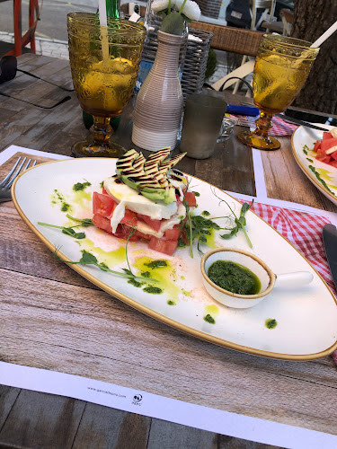 Бургас Център, ул. „Булаир“ 27, 8000 Бургас