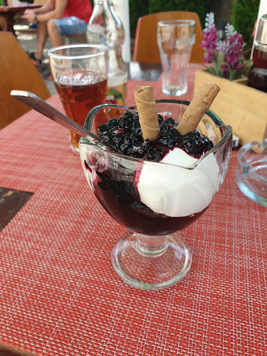 Opinii despre Кафе-ресторант "Канатица" în Чипровци - Гастрономия и хотелиерство