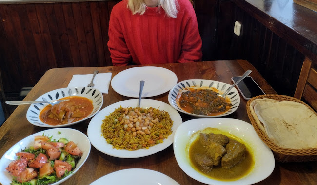 Иракски ресторант „Ашурбанипал“ - Гастрономия и хотелиерство