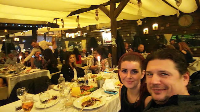 Лайла Фешън кукинг - Гастрономия и хотелиерство