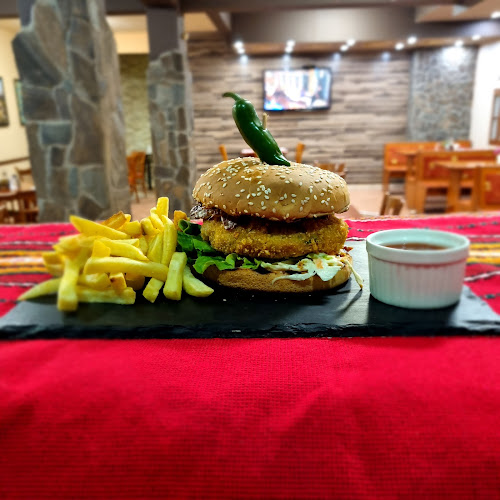 Фаворит Плевен - Гастрономия и хотелиерство