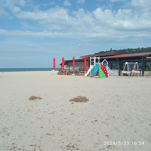 Ред рок - Гастрономия и хотелиерство