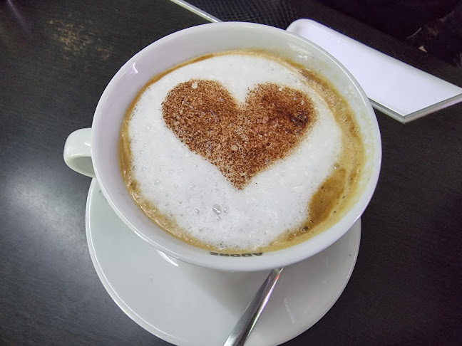 Opinii despre Кафене "Клетката" în Долни чифлик - Гастрономия и хотелиерство