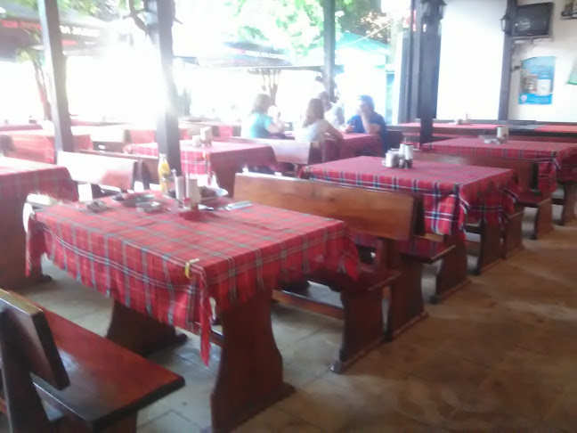 Бистро Детелина - Гастрономия и хотелиерство