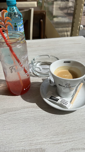 Opinii despre Bar & Dinner Soho în Разград - Гастрономия и хотелиерство