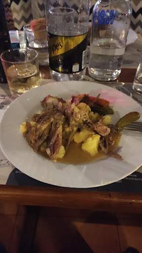 Сингър - Гастрономия и хотелиерство