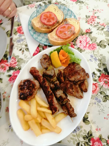 Ресторант “Водопада“, град Несебър - Гастрономия и хотелиерство