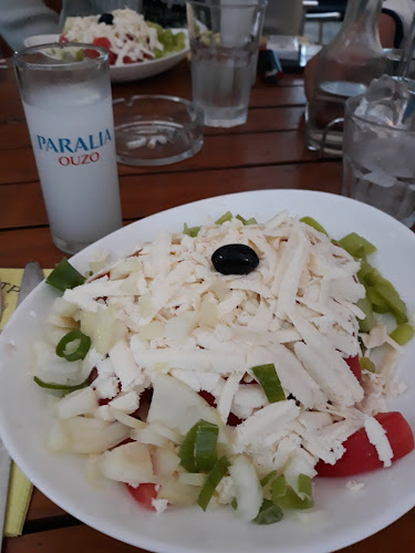 Кафе / Ресторант Пчелата майка