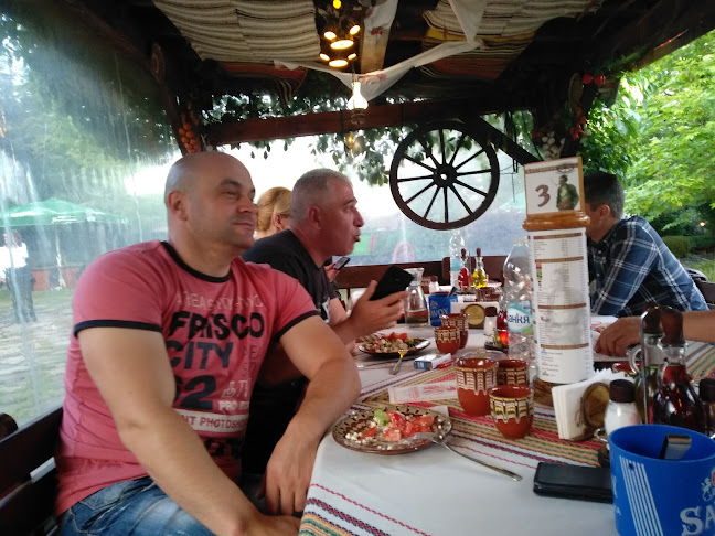 Opinii despre Пикник „Българан“ în Казанлък - Гастрономия и хотелиерство