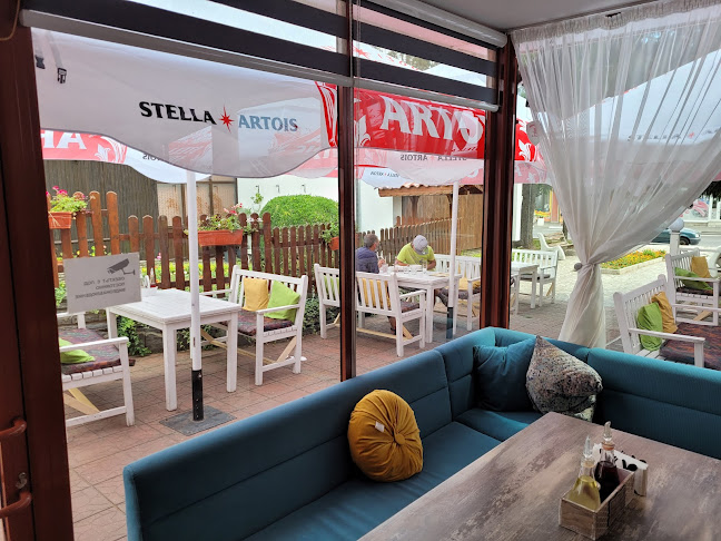 Петела бар и динър - Гастрономия и хотелиерство