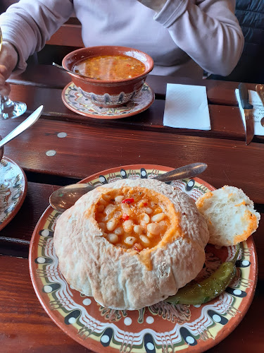 Opinii despre ресторант Златното пиле în Сапарева баня - Гастрономия и хотелиерство