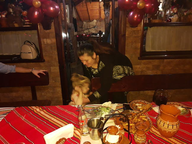 Джоревата къща - Гастрономия и хотелиерство