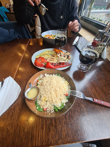 Център, пл. „Кракра Пернишки“ 1, 2300 Перник