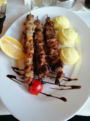 Център, 2140 Ботевград