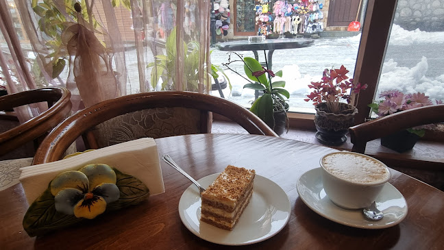 кв. Новия град, ул. „Пирин“ 86, 2770 Банско