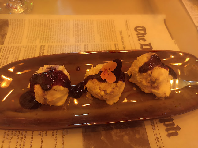 ж.к. Христо Ботев - СеверЮжен, ул. „Стамат Икономов“ 11, 4004 Пловдив