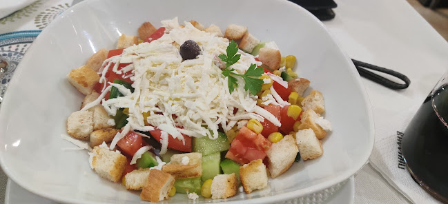 Opinii despre CAFE CLUB VIENNA în Ловеч - Гастрономия и хотелиерство