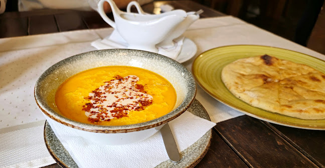 Пицария Ресторант “Чичовци” - Гастрономия и хотелиерство