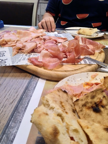 Пицария La Bicicletta Trattoria - Гастрономия и хотелиерство