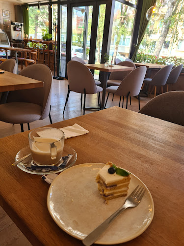 Фреш бар кафе "CoffeeIN" - Велико Търново