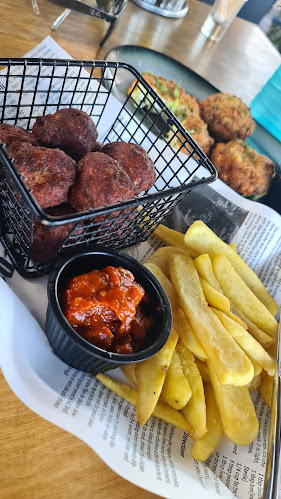 Container Bar & Seafood Burgas