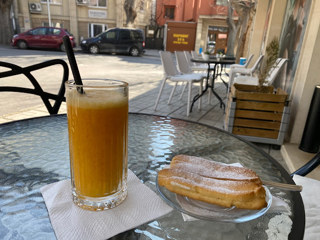 Opinii despre Cafe Monocle în Варна - Гастрономия и хотелиерство