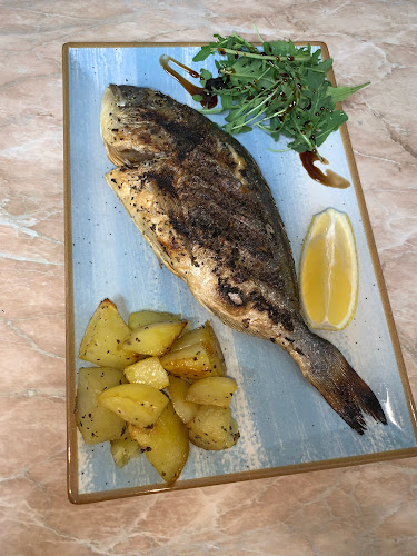 Бистро "Фонтана" и магазин