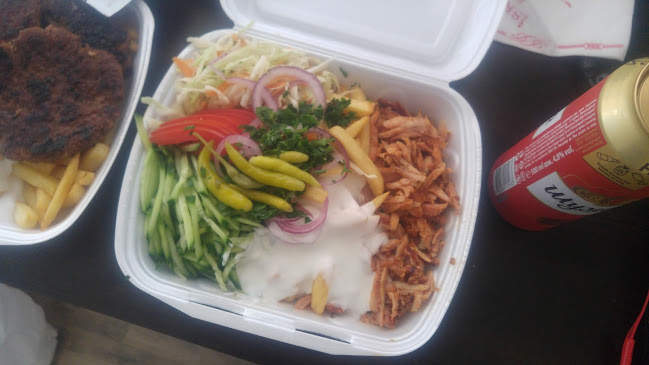 Искендер кебап - Гастрономия и хотелиерство