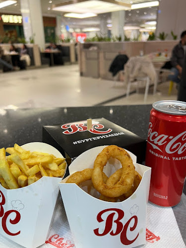Comentarii opinii despre Burger Chef Plaza Mall