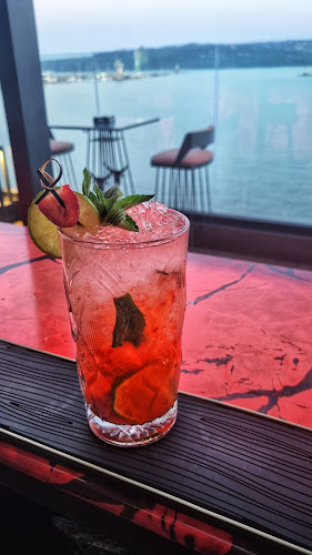 PALM Rooftop Bar - Варна