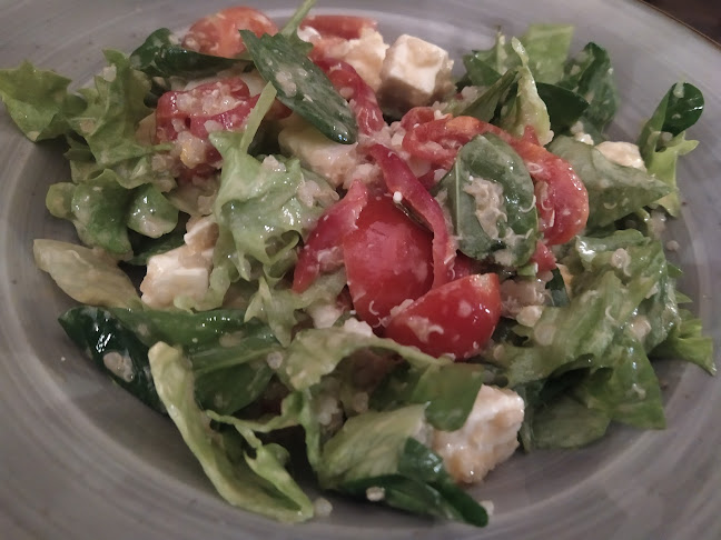 кв. Хан Аспарух - А9Тракия, ул. „Съединение“ 4, 4023 Пловдив