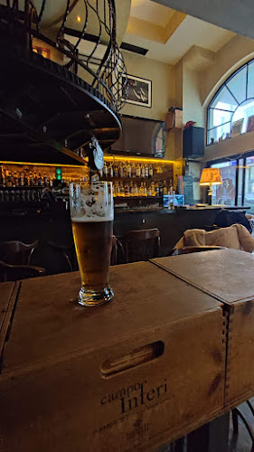 Родерик - Гастрономия и хотелиерство