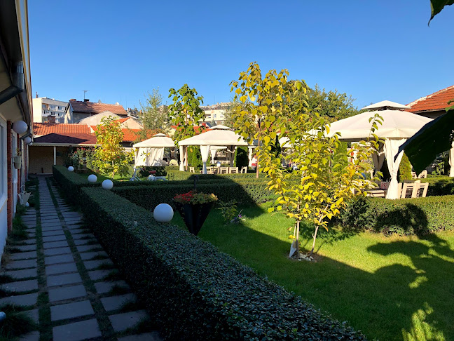 Бистро "МЕРСИ" - Гастрономия и хотелиерство