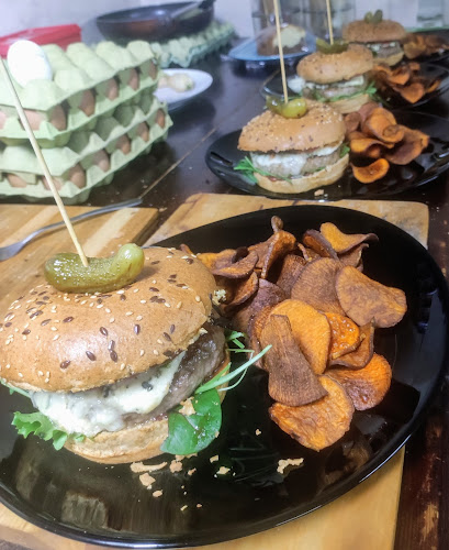 OSCAR Wine Bar & Gastro - Гастрономия и хотелиерство