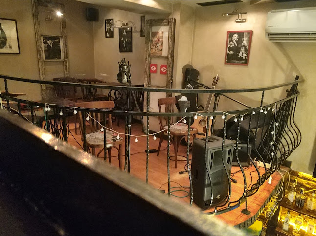 1000, ул. „Цар Шишман“ 27, София