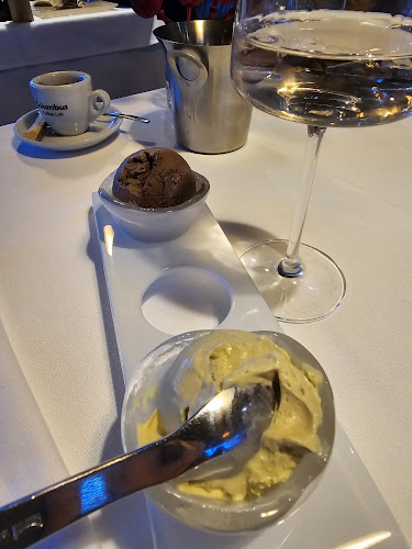 Opinii despre Cinecitta Osteria Italiana în София - Гастрономия и хотелиерство