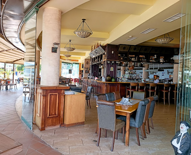 Център, ул. „Приморска“ 8, 9600 Балчик